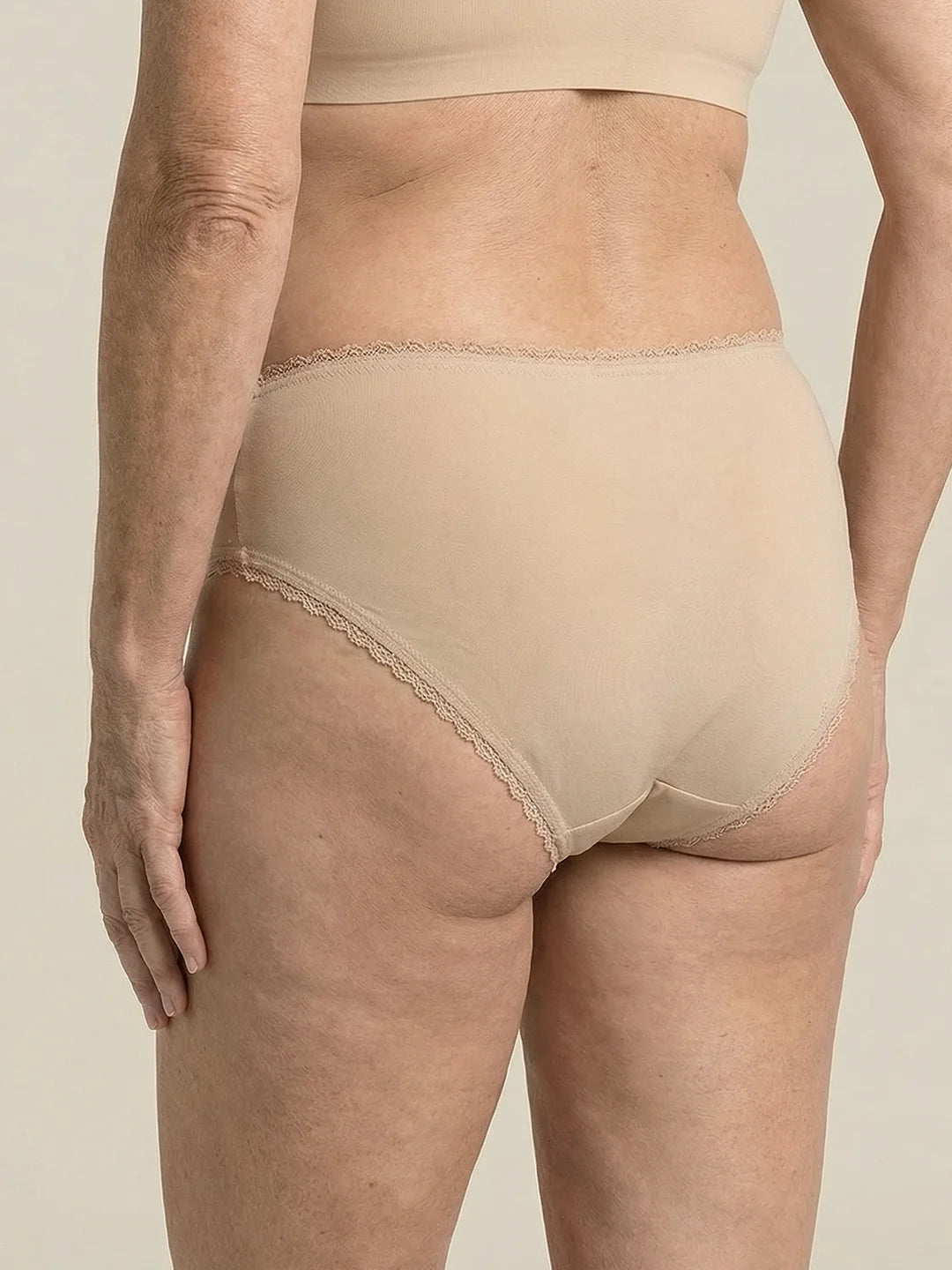 Everyday Brief | Starker Urinverlust | 100% auslaufsicher, Tag & Nacht | Apricot